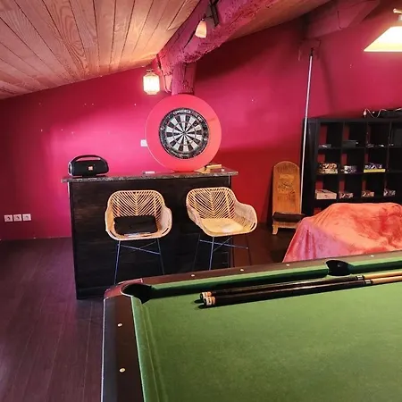 Dom wakacyjny Maison De Maitre L Oustal Des Halles Avec Salle De Cinema, Billard & Jacuzzi