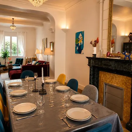 Maison De Maître L Oustal Des Halles Avec Salle De Cinéma, Billard&jacuzzi