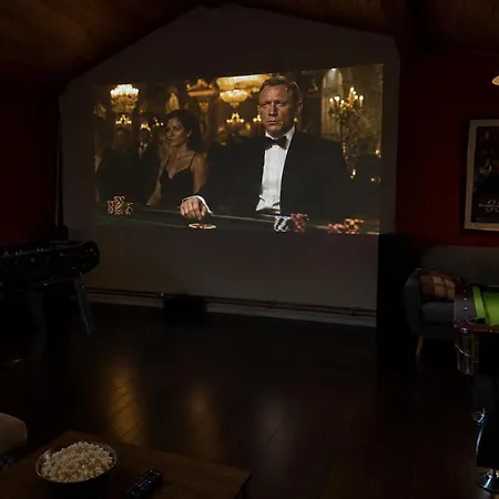 Maison De Maître L Oustal Des Halles Avec Salle De Cinéma, Billard&jacuzzi Сasa de vacaciones *