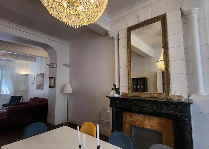 度假居 Maison De Maitre L Oustal Des Halles Avec Salle De Cinema, Billard & Jacuzzi *