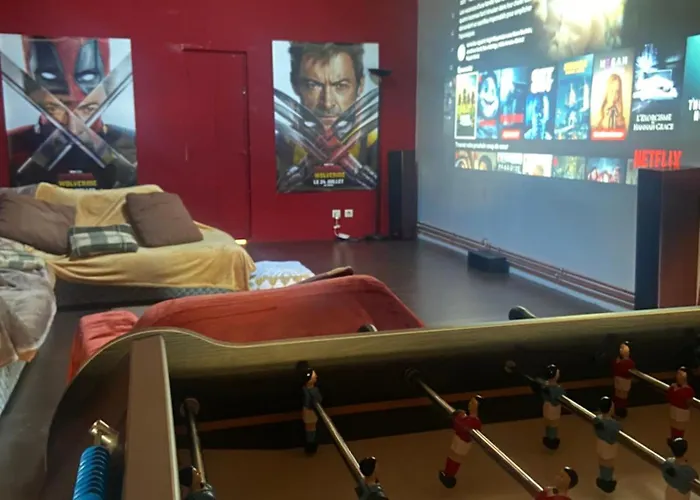 Maison De Maitre L Oustal Des Halles Avec Salle De Cinema, Billard & Jacuzzi 度假居